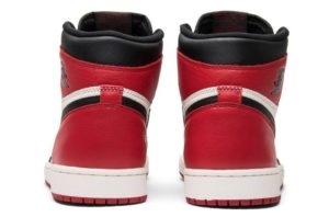 Nike Air Jordan 1 красно-черные (40-44)